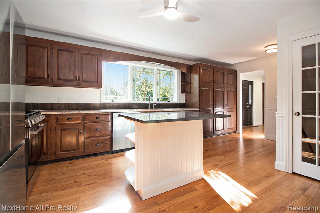 7195 Curtis Road Northville, MI 48168 - Photo 31 of 70