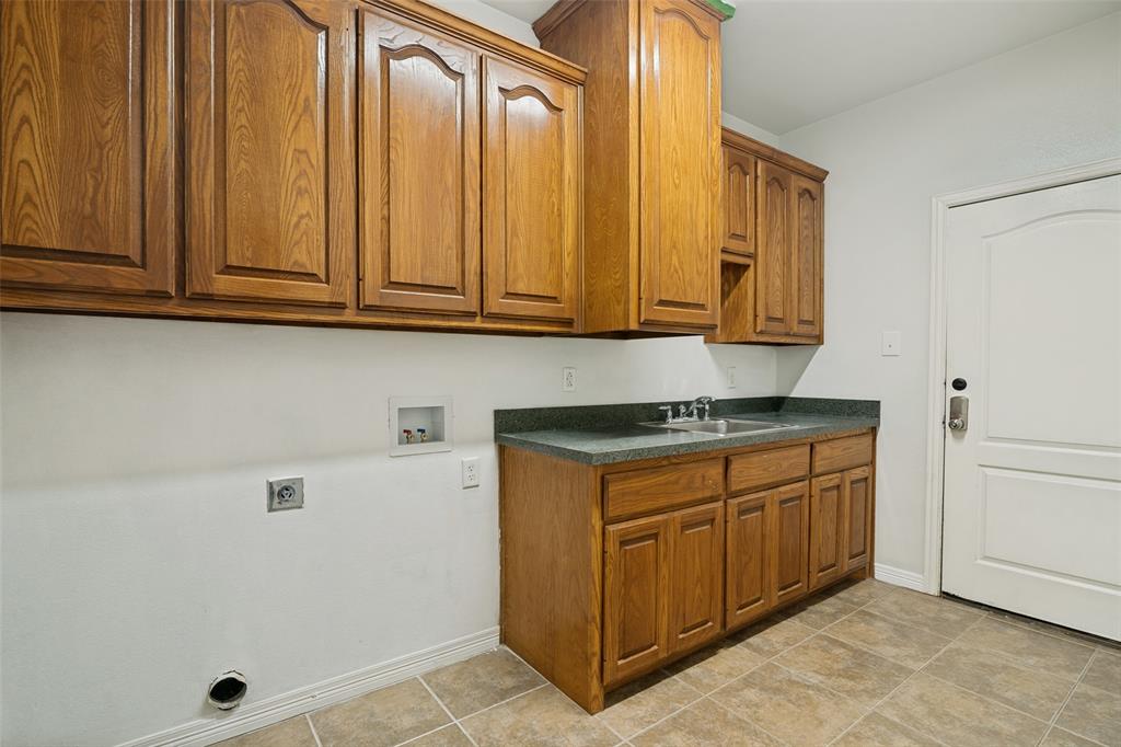 11070 Magic Lane Forney, TX 75126 - Photo 10 of 36