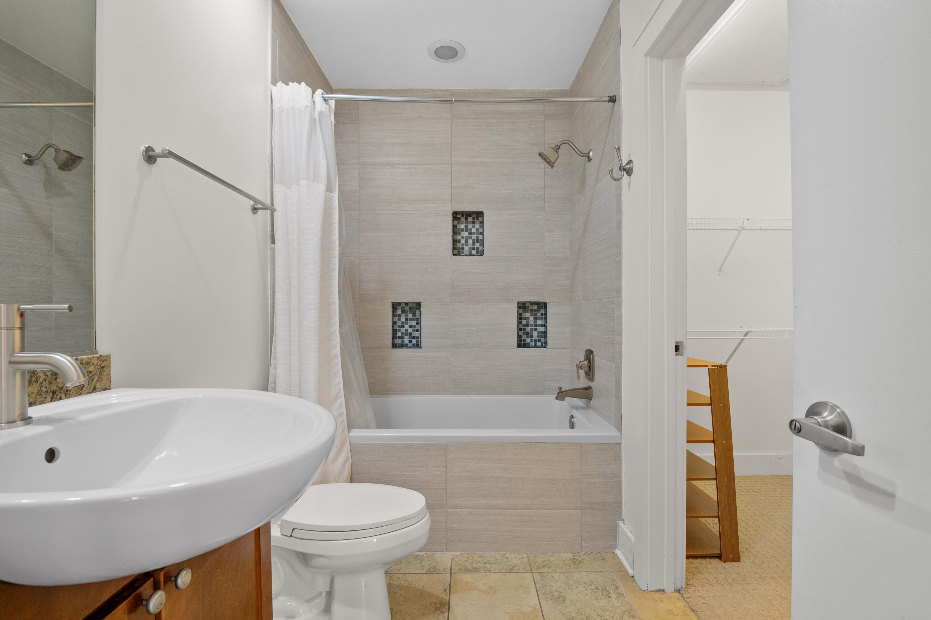 129 Walnut Street, Unit 212 Chattanooga, TN 37403 - Photo 14 of 26 KAE_5398