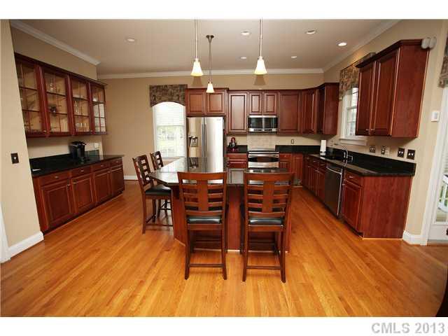 2404 Commons Court Fort Mill, SC 29708 - Photo 4 of 16