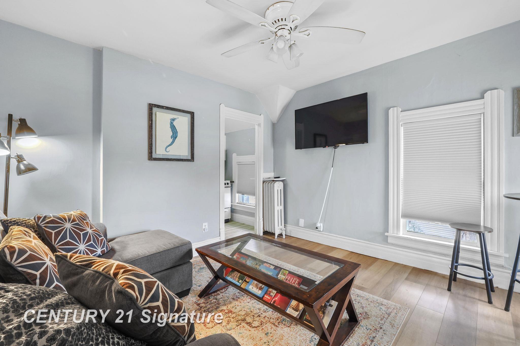 607 West Front Street Traverse City, MI 49684 - Photo 22 of 43
