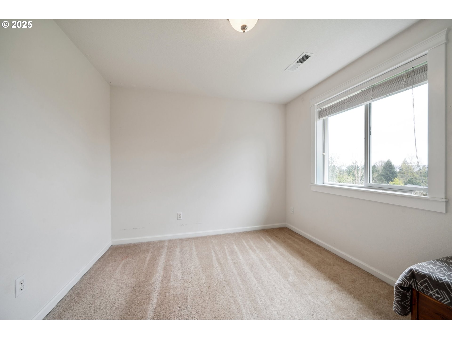 3325 Columbia Heights Road Longview, WA 98632 - Photo 28 of 47 Gallery Image 28