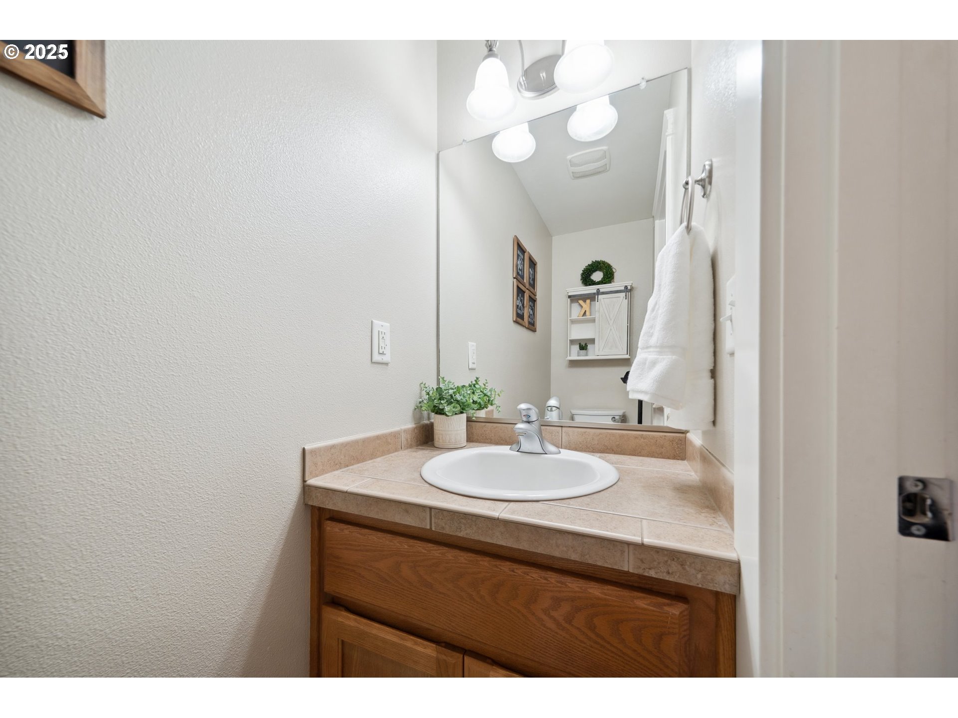 3325 Columbia Heights Road Longview, WA 98632 - Photo 30 of 47 Gallery Image 30