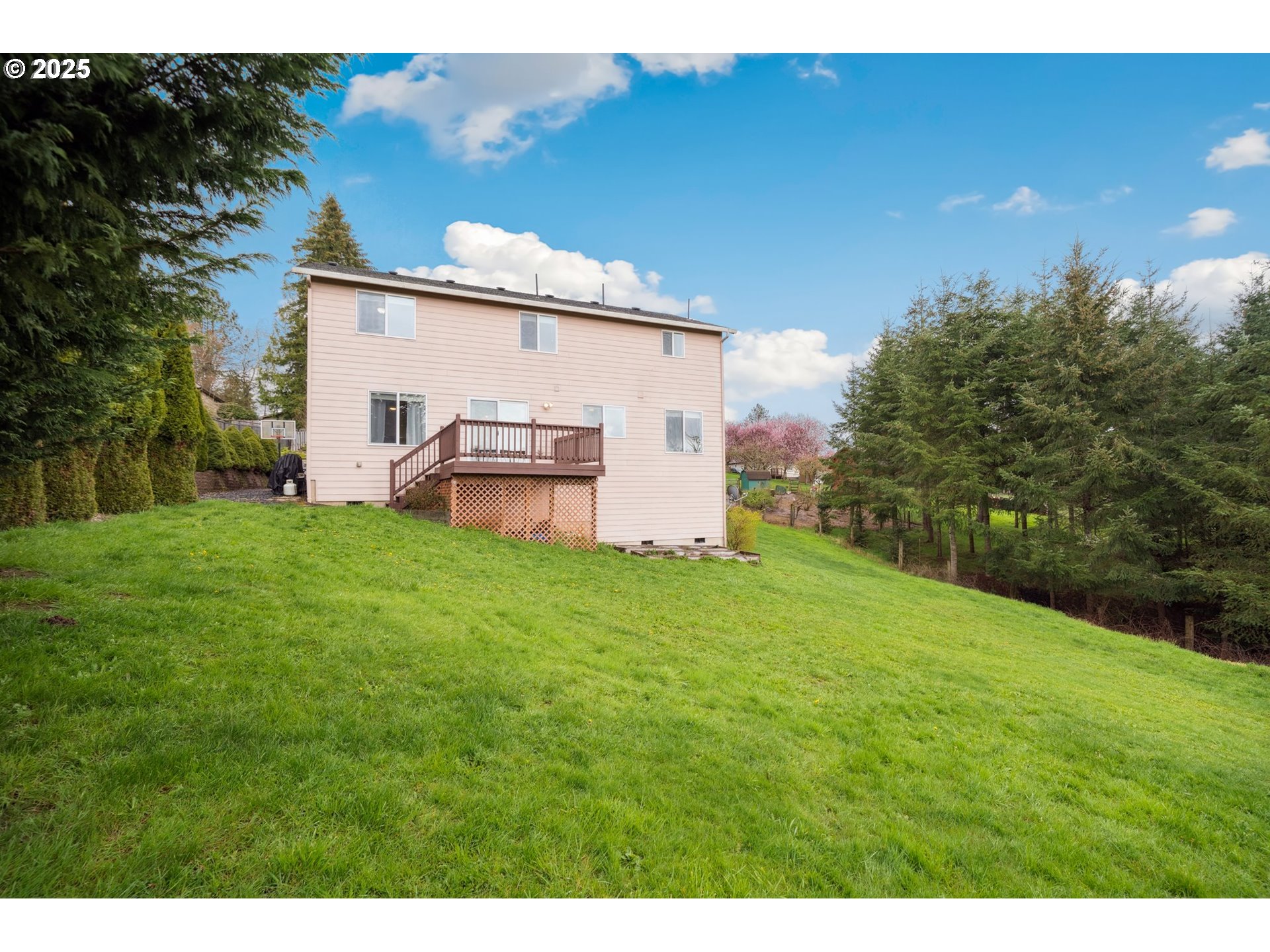 3325 Columbia Heights Road Longview, WA 98632 - Photo 35 of 47 Gallery Image 35