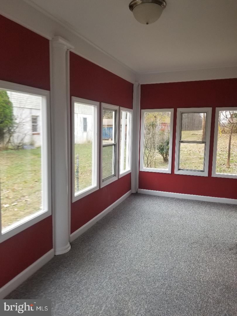 233 Lenni Road Media, PA 19063 - Photo 5 of 16 Sunroom