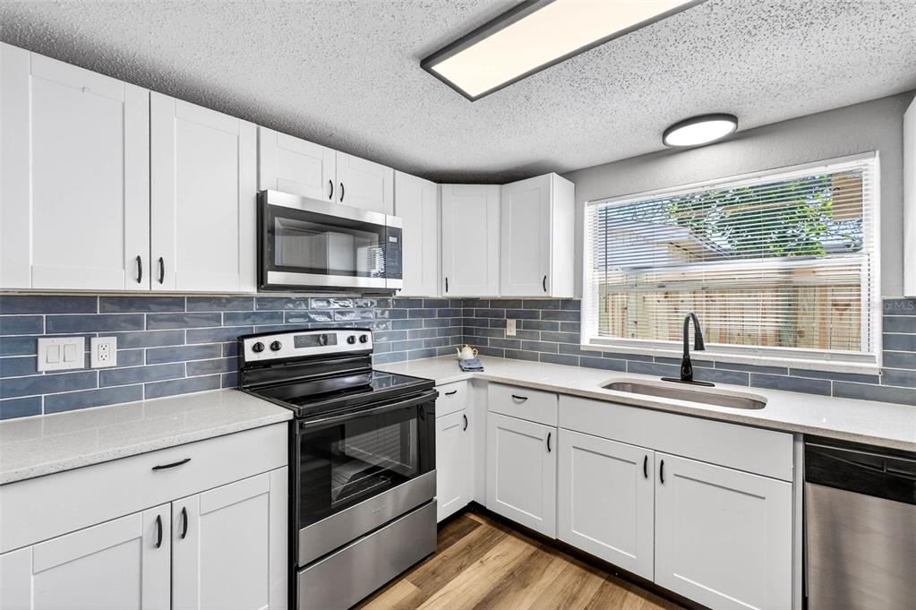 10033 Regency Park Boulevard Port Richey, FL 34668 - Photo 14 of 28