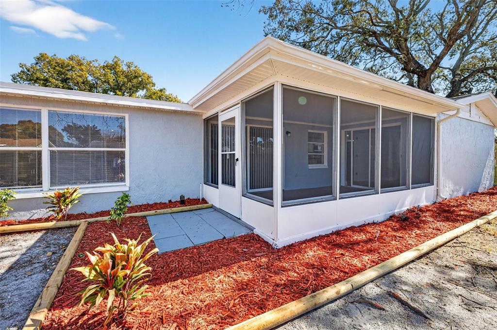 10033 Regency Park Boulevard Port Richey, FL 34668 - Photo 27 of 28