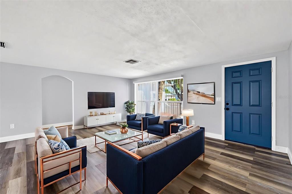 10033 Regency Park Boulevard Port Richey, FL 34668 - Photo 9 of 28