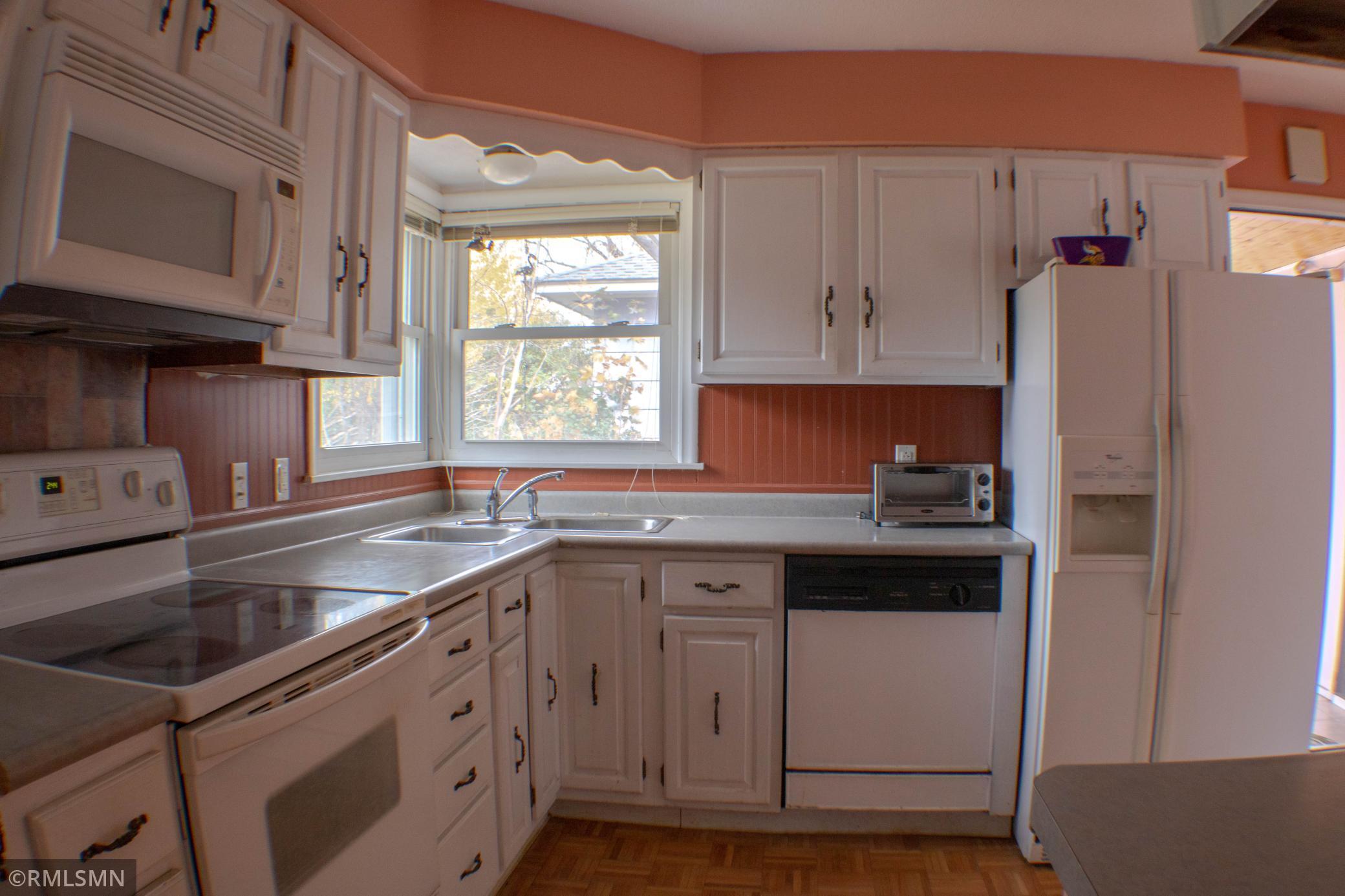 6820 Eliot View Road St. Louis Park, MN 55426 - Photo 6 of 15