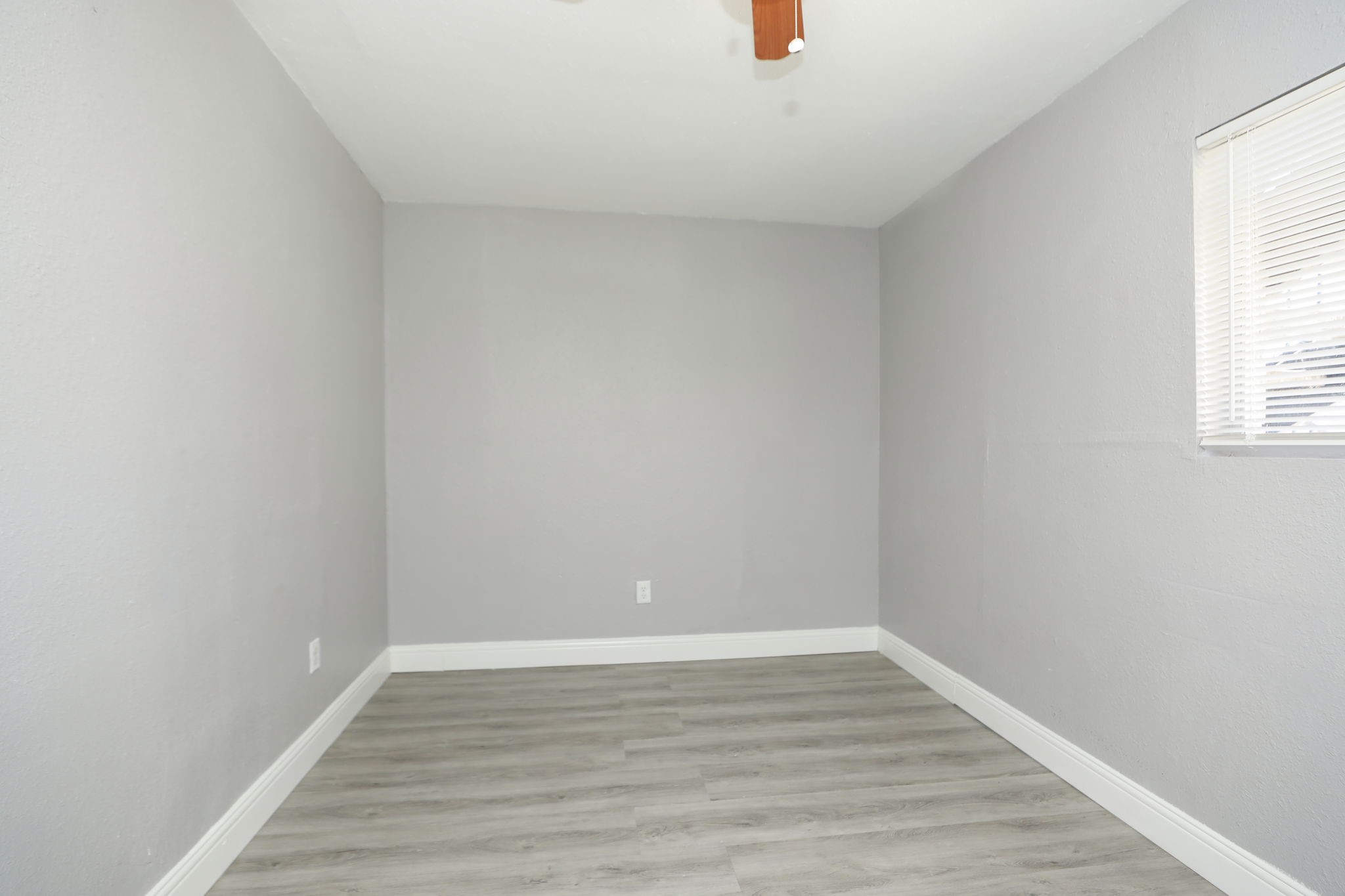 8127 Colonial Lane, Unit 2 Houston, TX 77051 - Photo 18 of 26