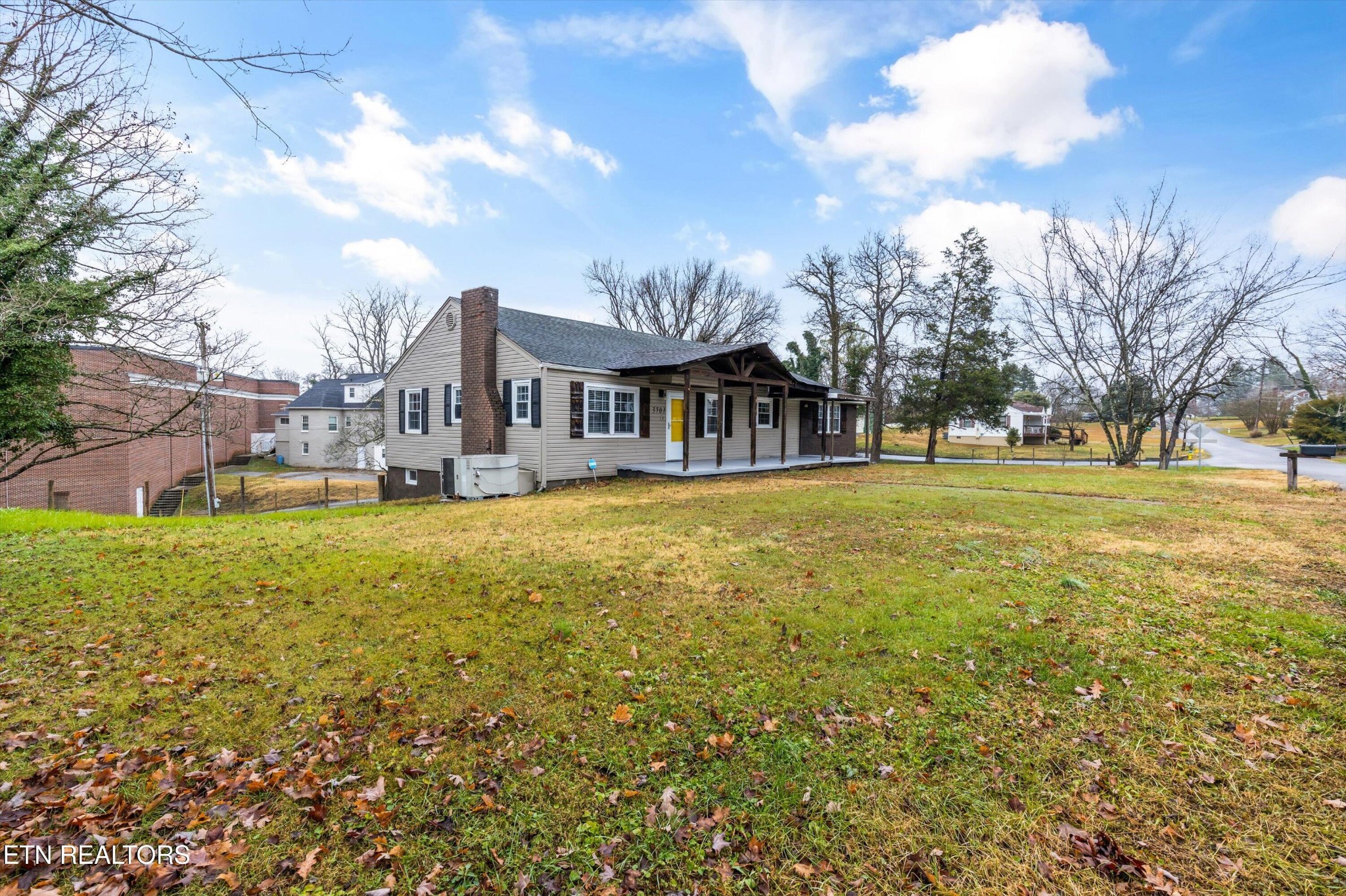 3701 South Haven Road Knoxville, TN 37920 - Photo 6 of 45 Gallery Image 6