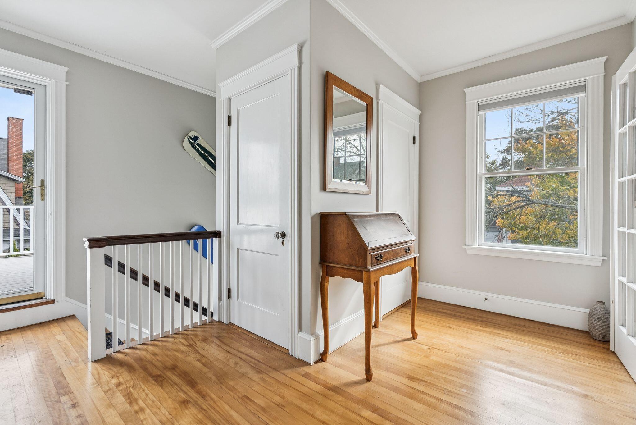 103 Deerfield Road Portland, ME 04101 - Photo 29 of 61 2nd Flr Entry