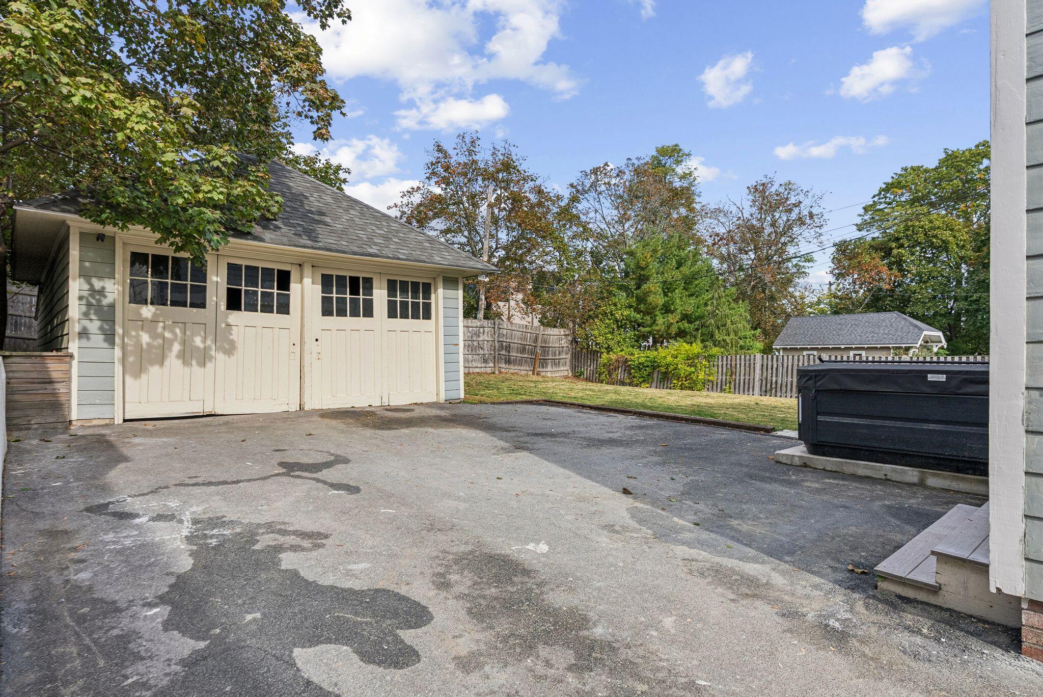 103 Deerfield Road Portland, ME 04101 - Photo 51 of 61 Garage & Parking