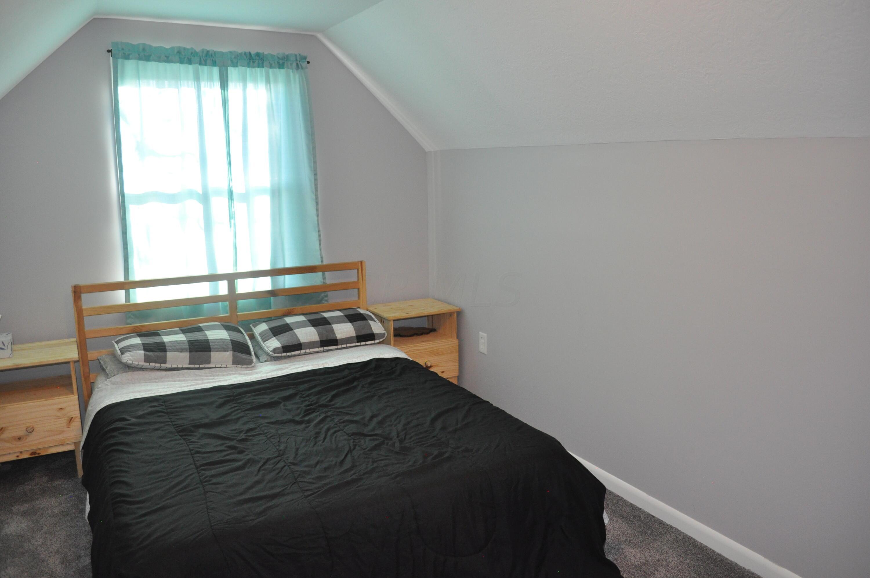3386 Eakin Road Columbus, OH 43204 - Photo 16 of 31 Bedroom 1 Upstairs