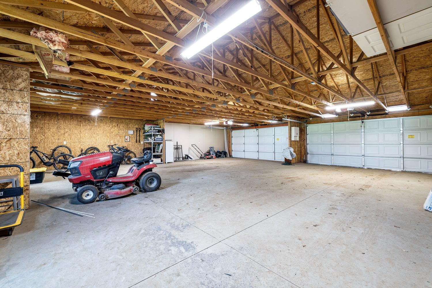 45644 Rocking Chair Road Coarsegold, CA 93614 - Photo 65 of 74 1600 sq ft garage/workshop