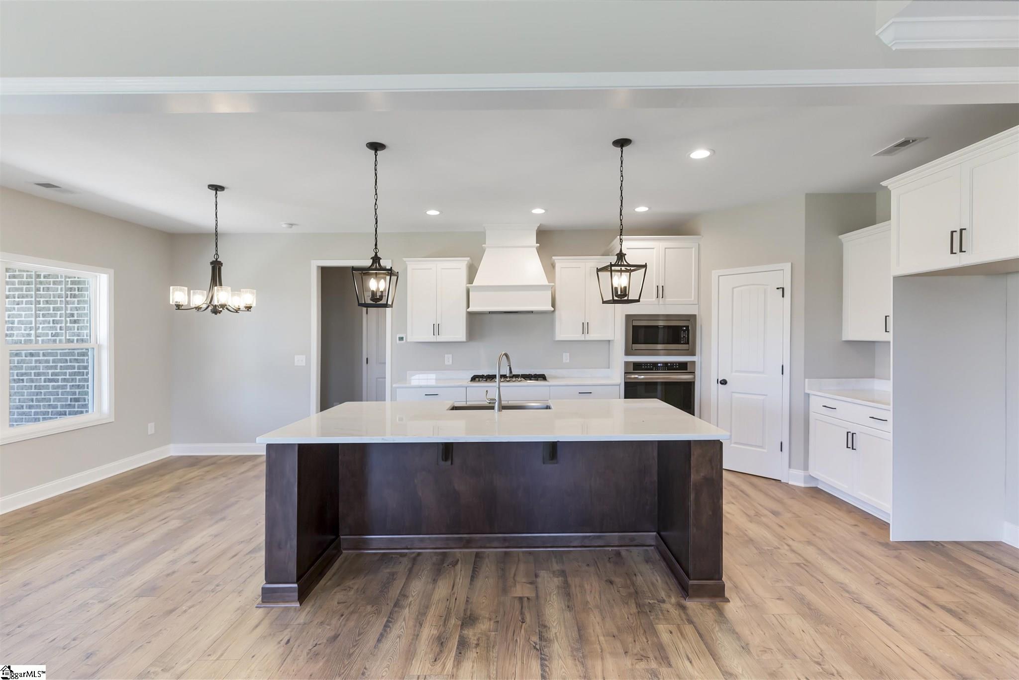 16 Chianti Lane Anderson, SC 29621 - Photo 8 of 28 Gallery Image 8