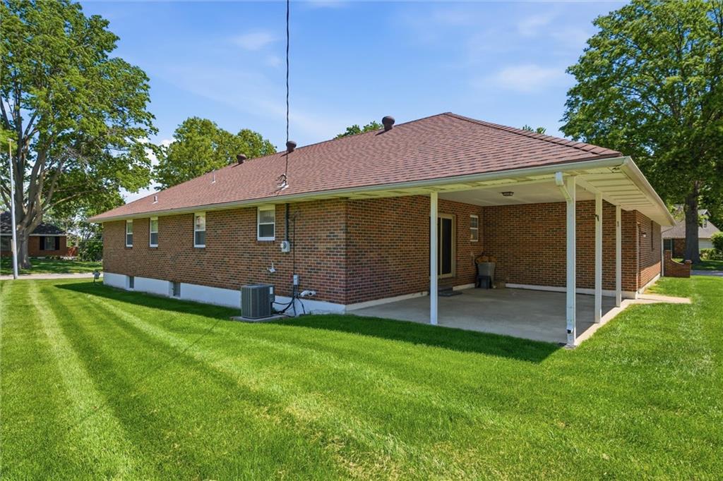 3300 South Phelps Road Independence, MO 64055 - Photo 30 of 31