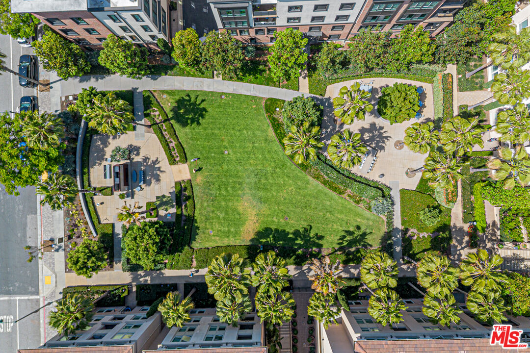 12883 West Runway Road, Unit 2 Playa Vista, CA 90094 - Photo 39 of 61