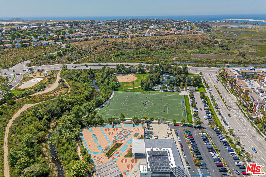 12883 West Runway Road, Unit 2 Playa Vista, CA 90094 - Photo 59 of 61