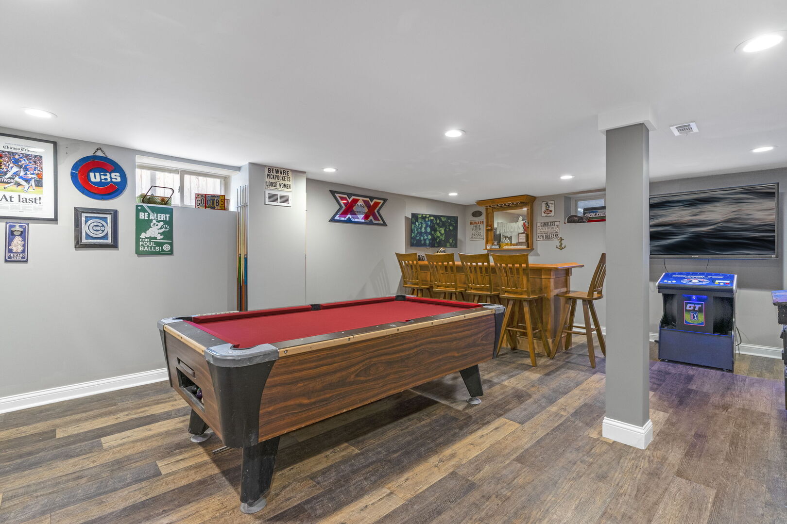 166 Akenside Road Riverside, IL 60546 - Photo 19 of 25 Gallery Image 19