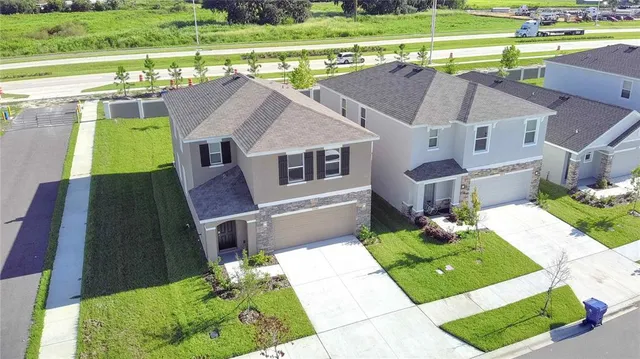 $2,400 | 33142 Osprey Peak Way, San Antonio, FL 33576