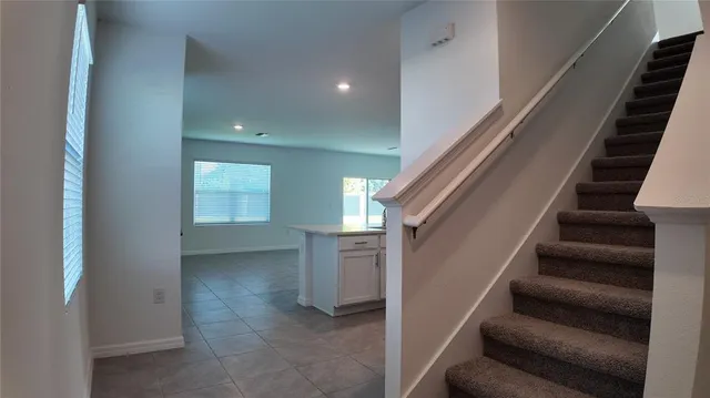 $2,400 | 33142 Osprey Peak Way, San Antonio, FL 33576