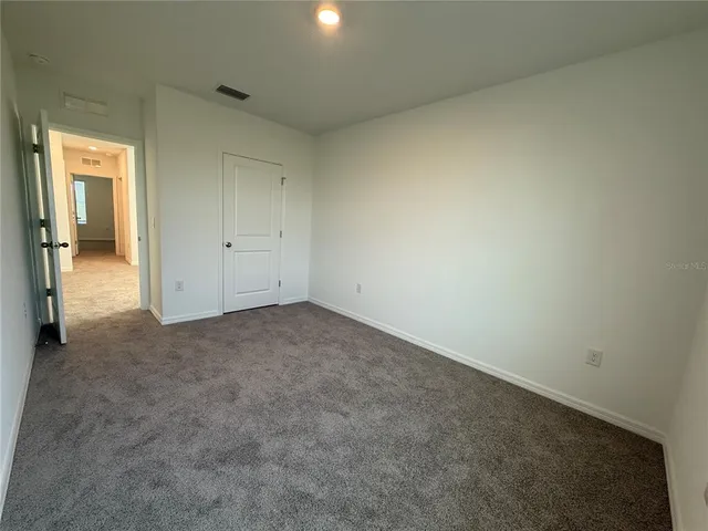 $2,400 | 33142 Osprey Peak Way, San Antonio, FL 33576