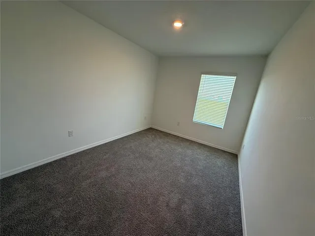 $2,400 | 33142 Osprey Peak Way, San Antonio, FL 33576