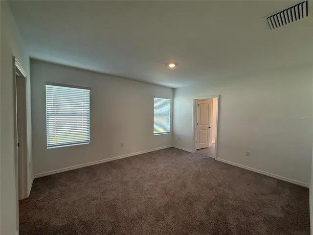 $2,400 | 33142 Osprey Peak Way, San Antonio, FL 33576