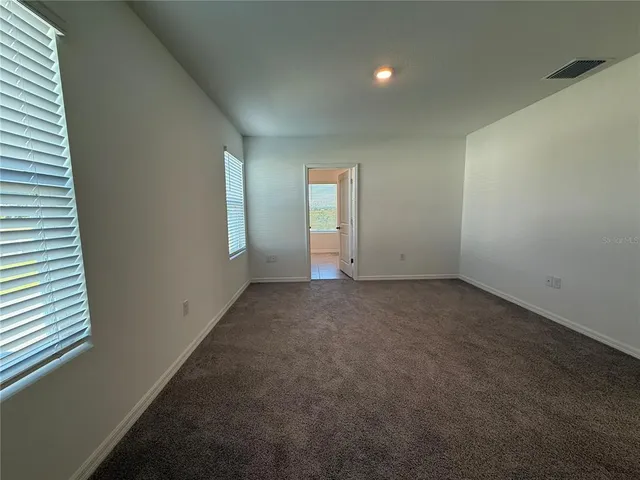 $2,400 | 33142 Osprey Peak Way, San Antonio, FL 33576