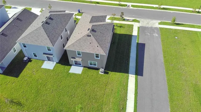 $2,400 | 33142 Osprey Peak Way, San Antonio, FL 33576