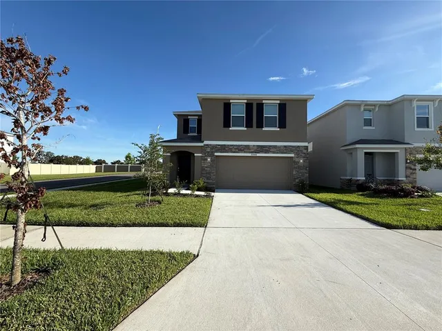 $2,400 | 33142 Osprey Peak Way, San Antonio, FL 33576