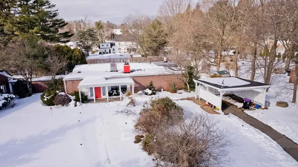 $284,000 | 77 Central Park Drive, Holyoke, MA 01040