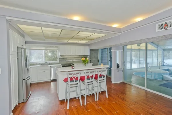 $284,000 | 77 Central Park Drive, Holyoke, MA 01040