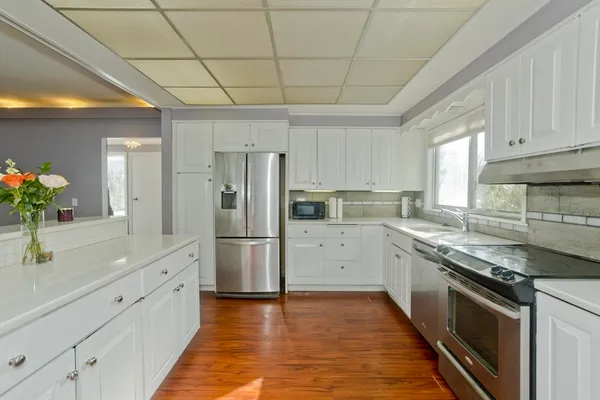 $284,000 | 77 Central Park Drive, Holyoke, MA 01040