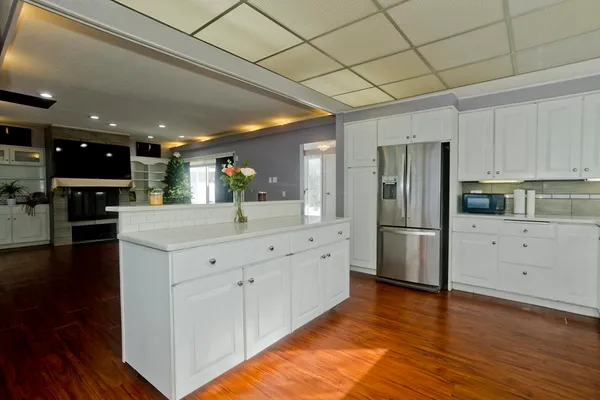 $284,000 | 77 Central Park Drive, Holyoke, MA 01040