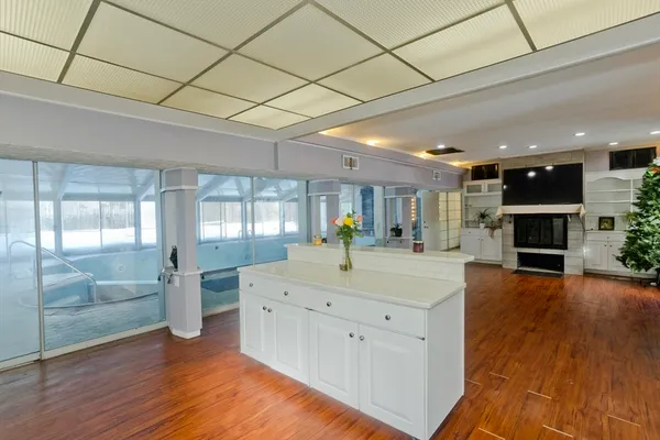 $284,000 | 77 Central Park Drive, Holyoke, MA 01040