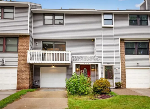 $255,000 | 528 Hunters Path Road, Bridgeville, PA 15017