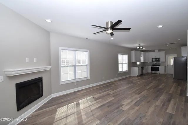 $1,800 | 849 Sarah Rebecca Drive, Unit A, Greenville, NC 27834