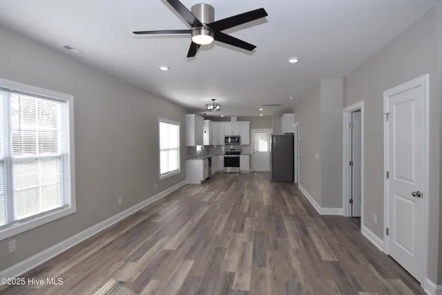 $1,800 | 849 Sarah Rebecca Drive, Unit A, Greenville, NC 27834