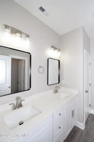 $1,800 | 849 Sarah Rebecca Drive, Unit A, Greenville, NC 27834