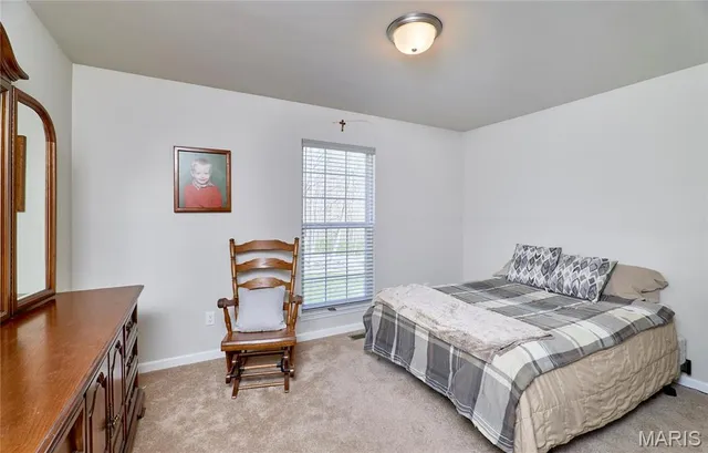 $445,000 | 440 Winchester Way, Winfield, MO 63389