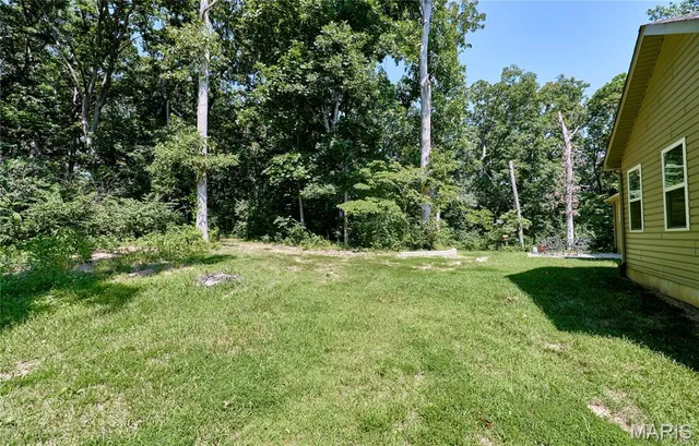 $445,000 | 440 Winchester Way, Winfield, MO 63389