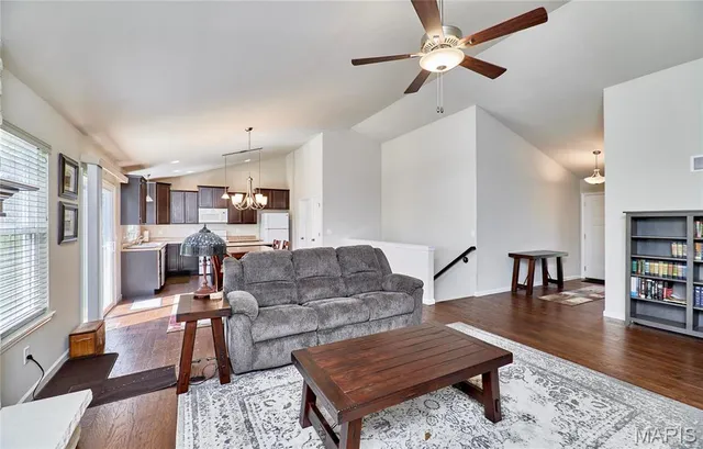 $445,000 | 440 Winchester Way, Winfield, MO 63389