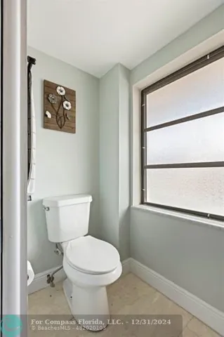 $239,500 | 6010 South Falls Cir Drive, Unit 405, Lauderhill, FL 33319