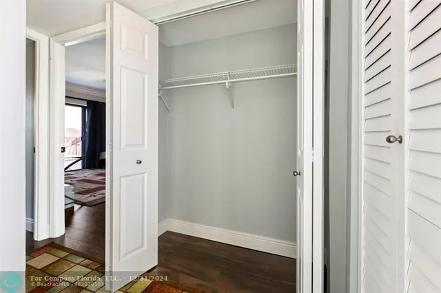 $239,500 | 6010 South Falls Cir Drive, Unit 405, Lauderhill, FL 33319