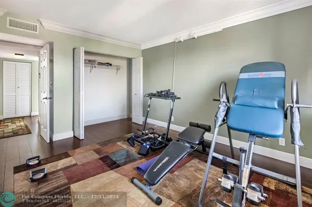 $239,500 | 6010 South Falls Cir Drive, Unit 405, Lauderhill, FL 33319