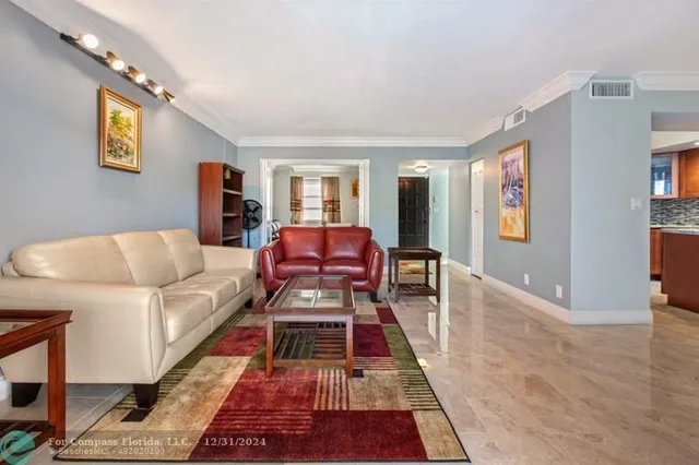 $239,500 | 6010 South Falls Cir Drive, Unit 405, Lauderhill, FL 33319