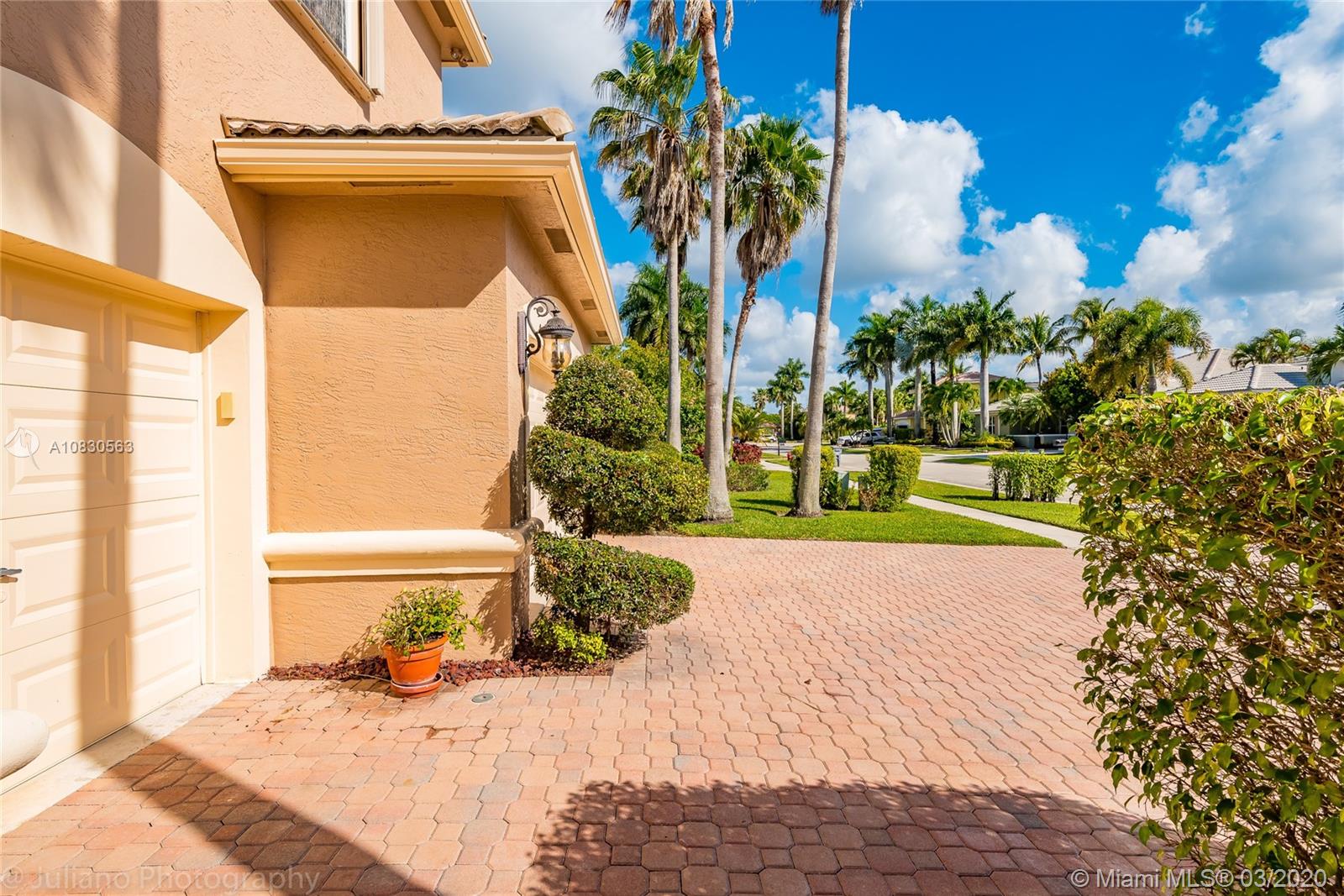 18632 Ocean Mist Drive Boca Raton, FL 33498 - Photo 4 of 50 Gallery Image 4