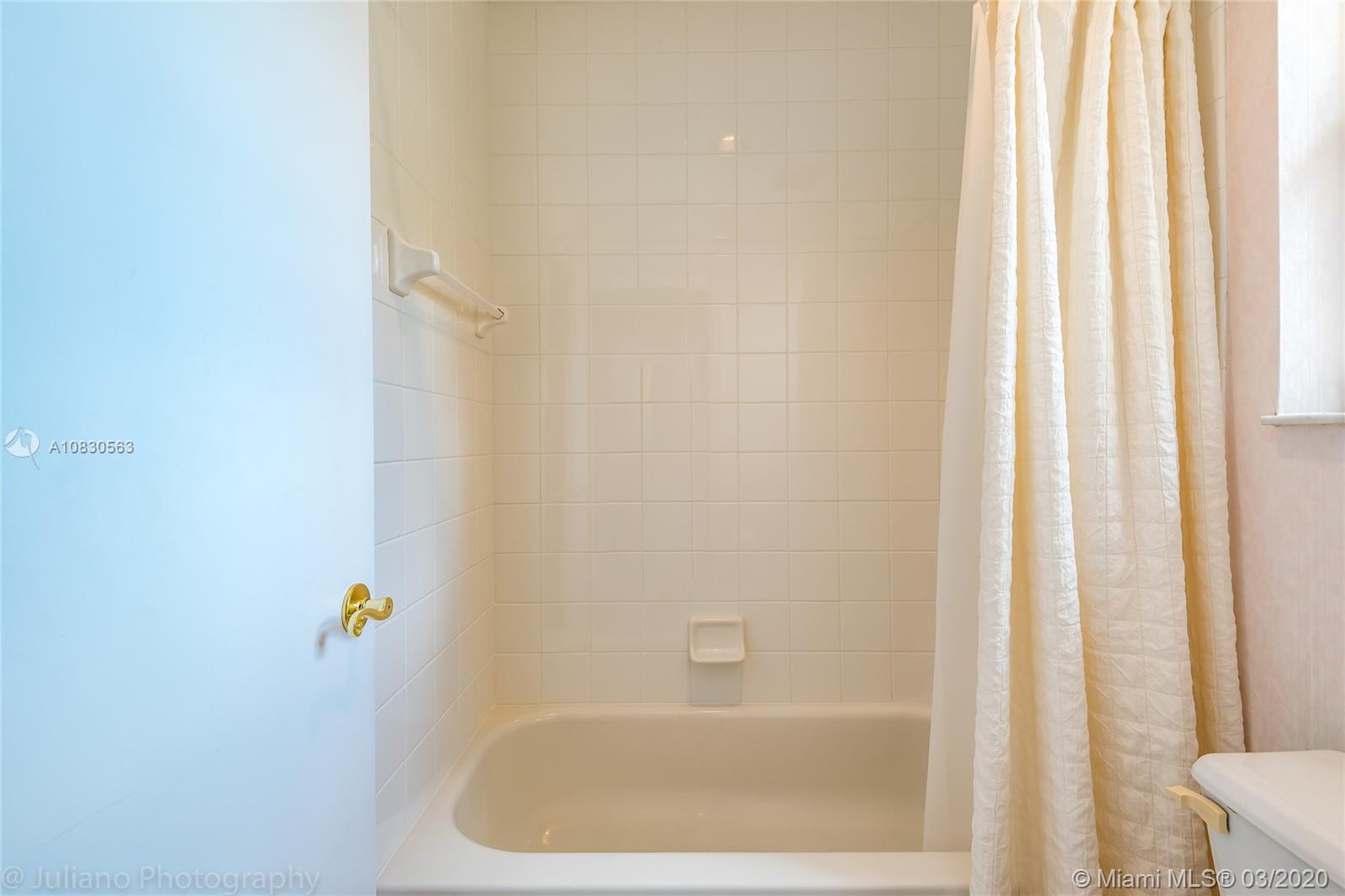 18632 Ocean Mist Drive Boca Raton, FL 33498 - Photo 40 of 50 Gallery Image 40